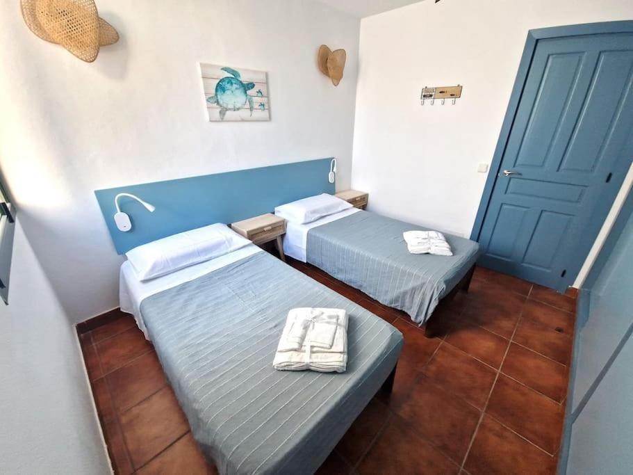 Ferienwohnung Casa Tortuga Con Piscina Com Cala'N Bosch  Exterior foto