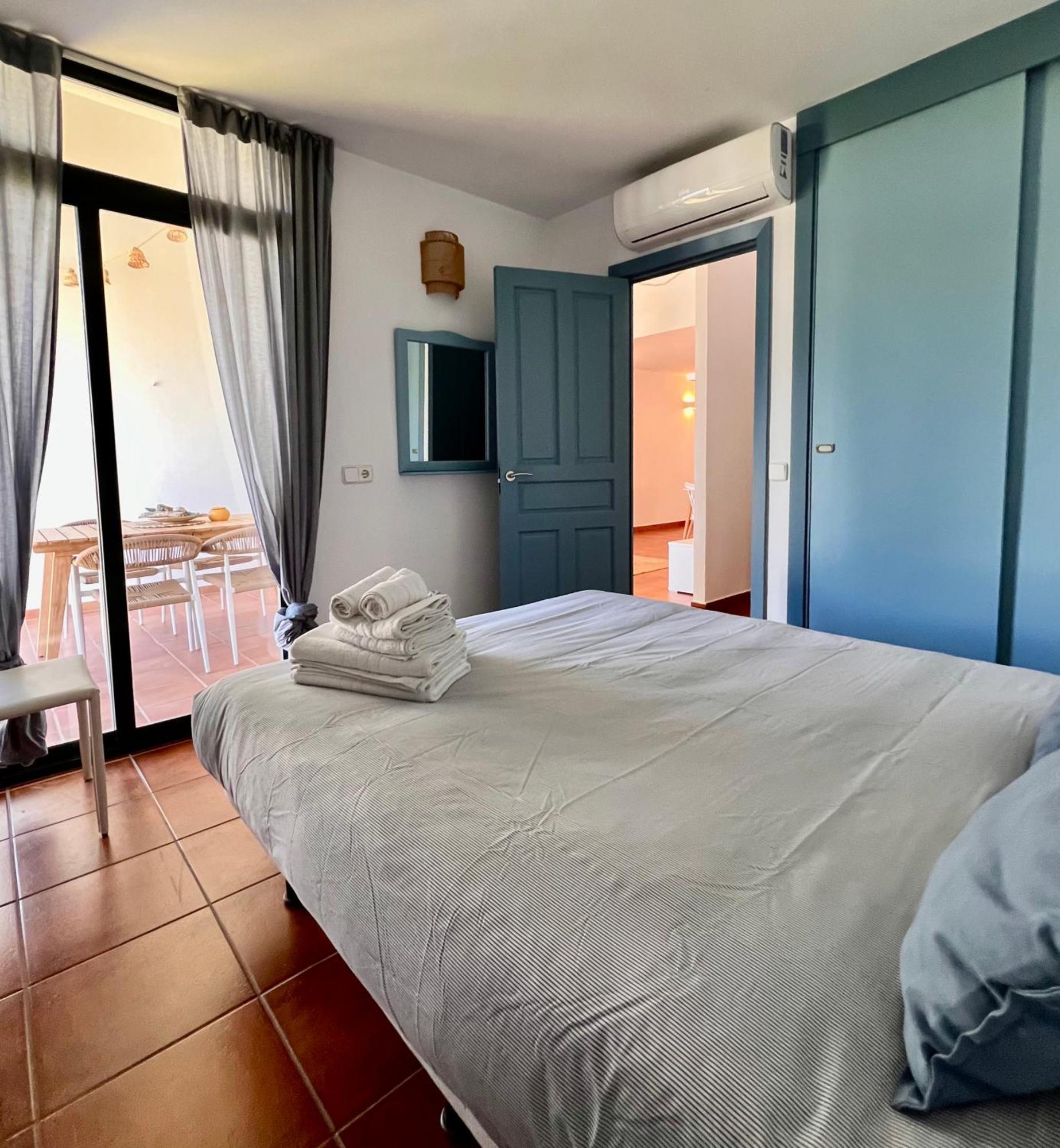 Ferienwohnung Casa Tortuga Con Piscina Com Cala'N Bosch  Exterior foto